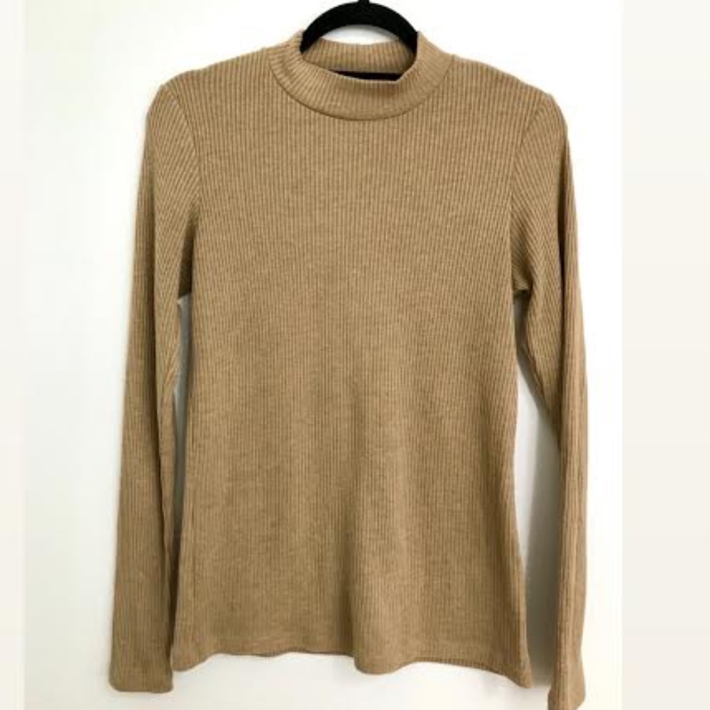 Uniqlo Mock Turtleneck Ribbed Sweater